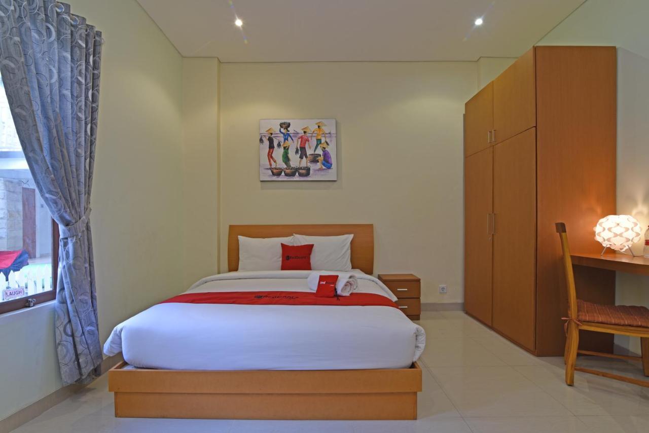 Reddoorz Plus @ Mahendradatta Denpasar Extérieur photo
